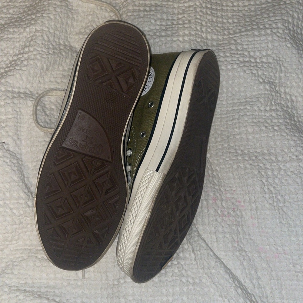 Converse - Picture 3 of 3